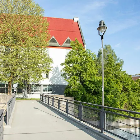 Roomingtons Kaiserhof Hotel 4*