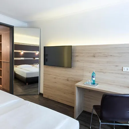 Roomingtons Kaiserhof Hotel Landshut