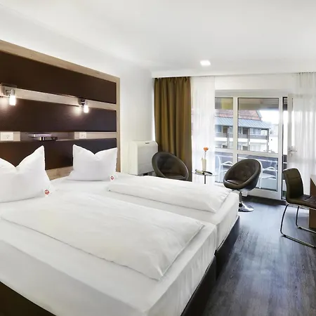 Hotel Roomingtons Kaiserhof 4*