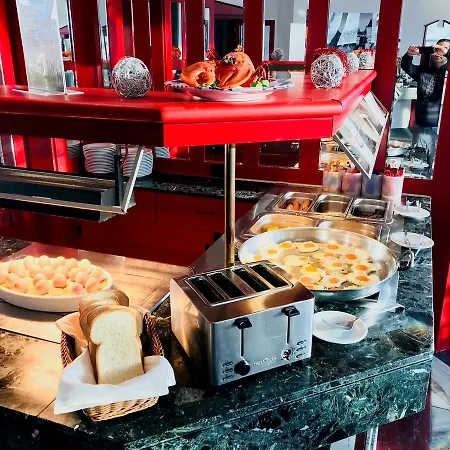 Hotel Michel Kaiserhof 4*