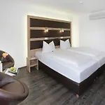 Michel Kaiserhof An Der Isar Stadtzentrum 4* Ландсхут